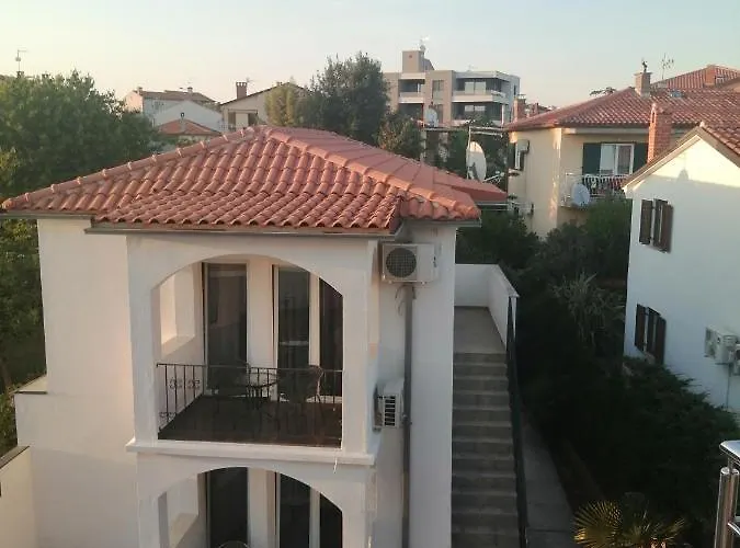 Apartments Villa Nona II