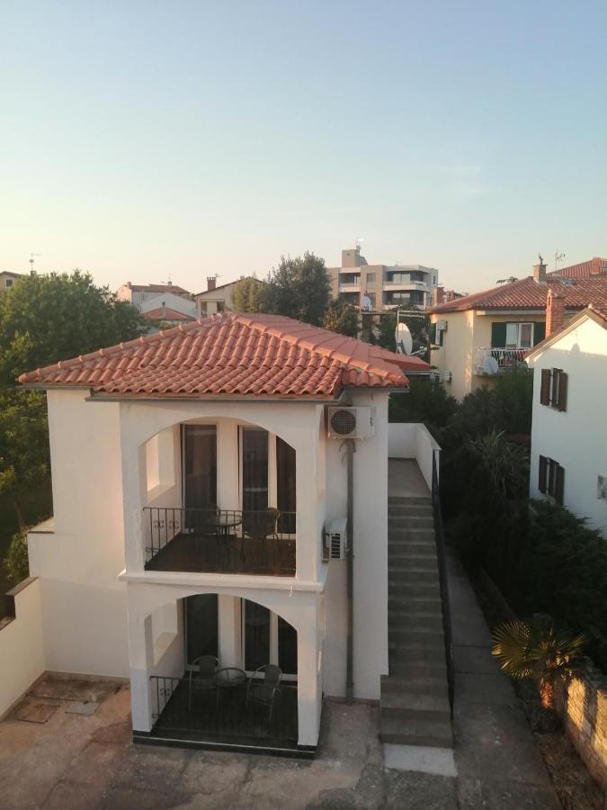 Nona Ii Apartment Umag